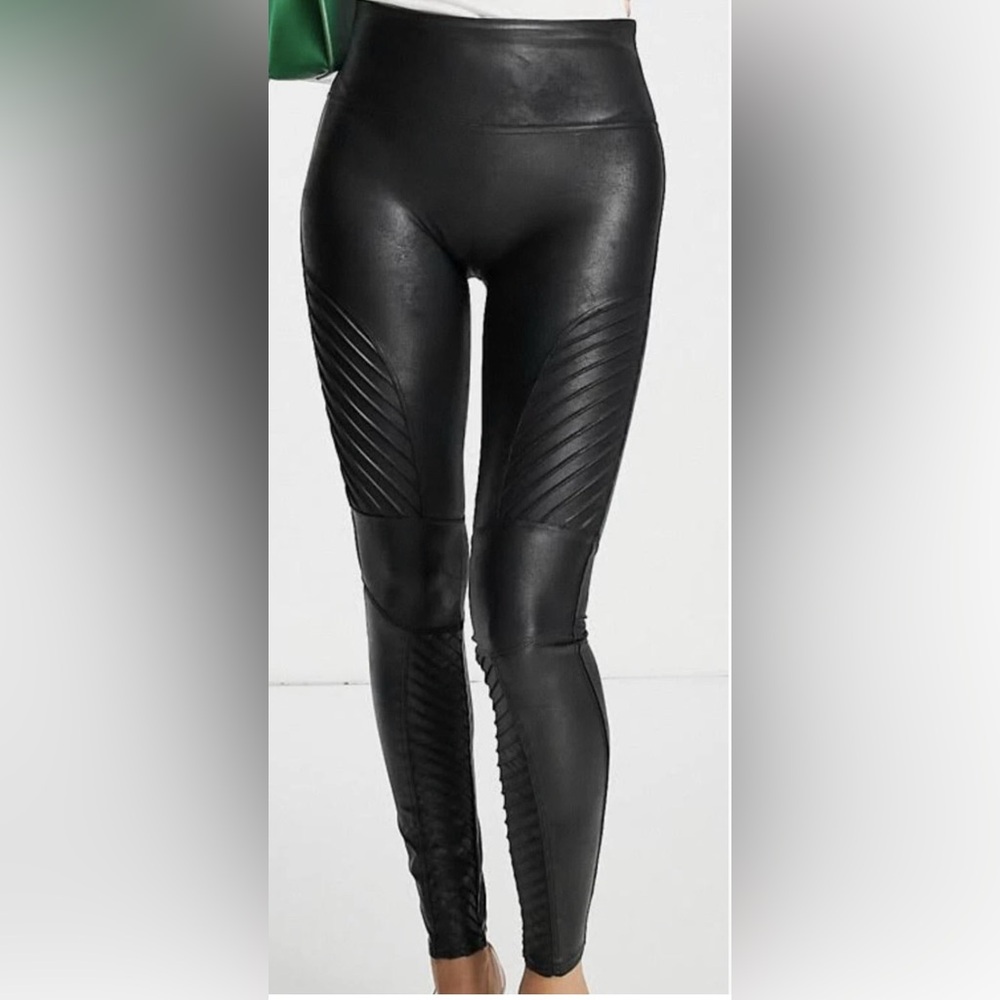 SPANX Quilted Faux Leather Shiny MOTO LEGGINGS-#20248R-BLACK-Size M